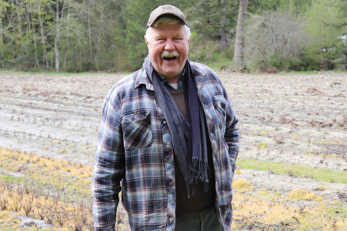 Robin Herlinveaux still loves farming. The 72-year-old didn’t even hail from a farming family and, as a young man, had little inclination to make his living from the land, but he’s been at it for about 45 years now. (Tim Collins)
