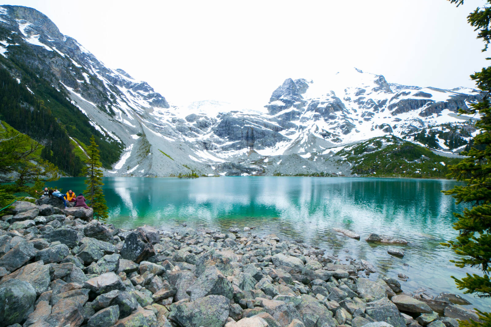 Joffre Lakes Provincial Park will be closed in 2024 from April 30 to May 15, June 14 to 23 and from Sept. 3 to Oct. 6, allowing the Indigenous communities to conduct cultural celebrations and traditional fall harvesting practices. (AdobeStock)