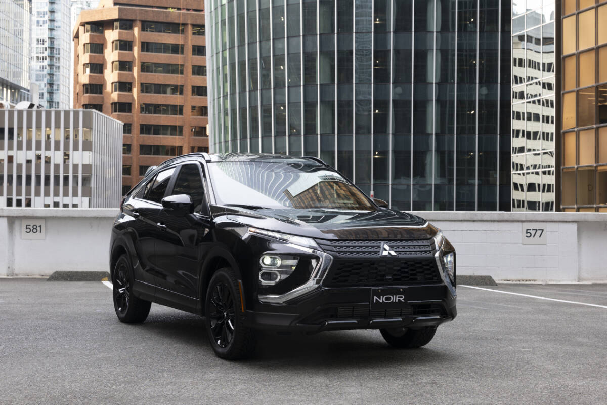 The Mitsubishi Eclipse Cross NOIR is very drivable in city and highway, and is easy to park. Keith Morgan photo