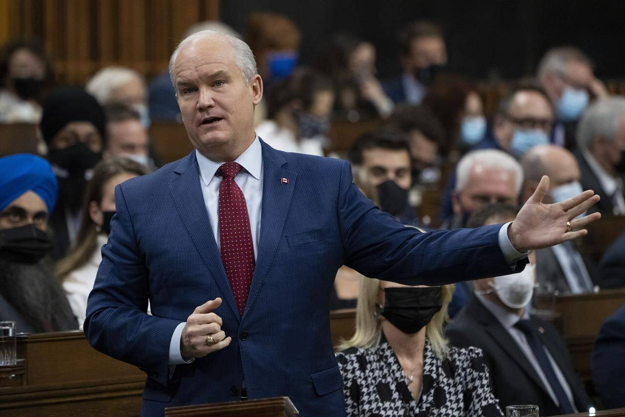 Conservative Leader Erin O’Toole questions the government during Question Period in the House of Commons, Thursday, November 25, 2021 in Ottawa. Conservative Leader Erin O’Toole will once again allow his caucus to have a free vote on a government bill seeking to ban conversion therapy. THE CANADIAN PRESS/Adrian Wyld