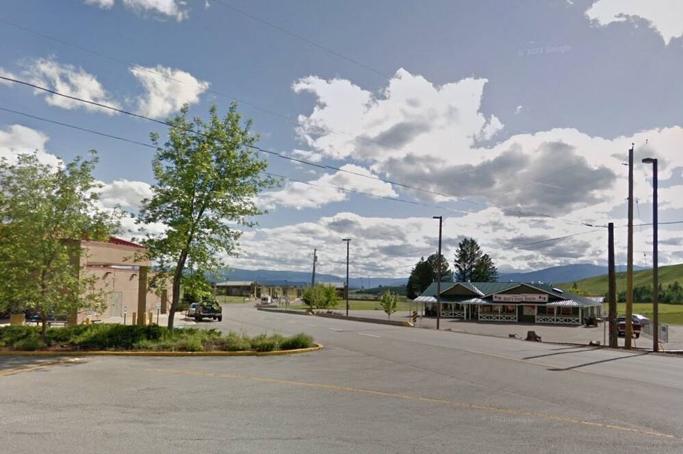 Roosville Border Crossing, west of Fernie. (Google Maps photo)